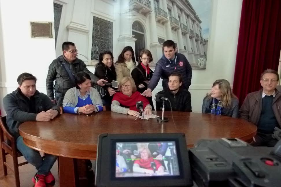Saber Mas Santa Fe Lavié, Billoud y Los Guitarreros serán las